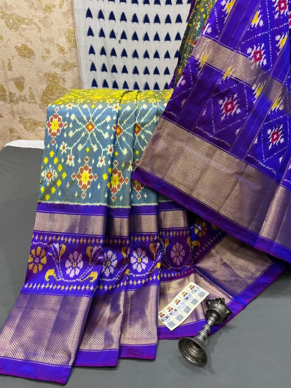 Printed Pochampally Dola Silk Saree with Blouse Piece