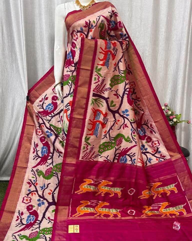 Peach & Magenta Pochampally Ikkat Silk Saree with Gold Zari