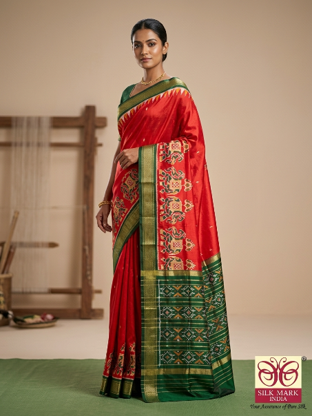 Classic Pochampally Dola Silk Saree