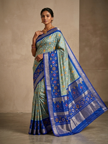 Printed Pochampally Dola Silk Saree with Blouse Piece
